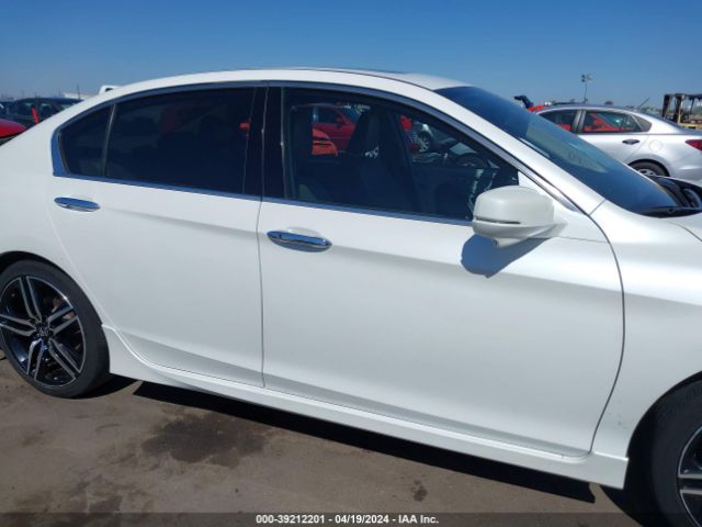 1HGCR3F95HA027292 Honda Accord Touring V6