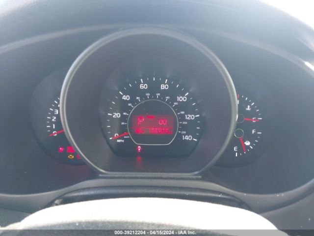 KNDJP3A51G7318495 KIA SOUL +