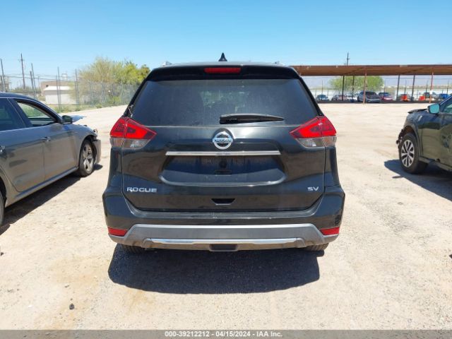 KNMAT2MT5JP506881 Nissan ROGUE SV
