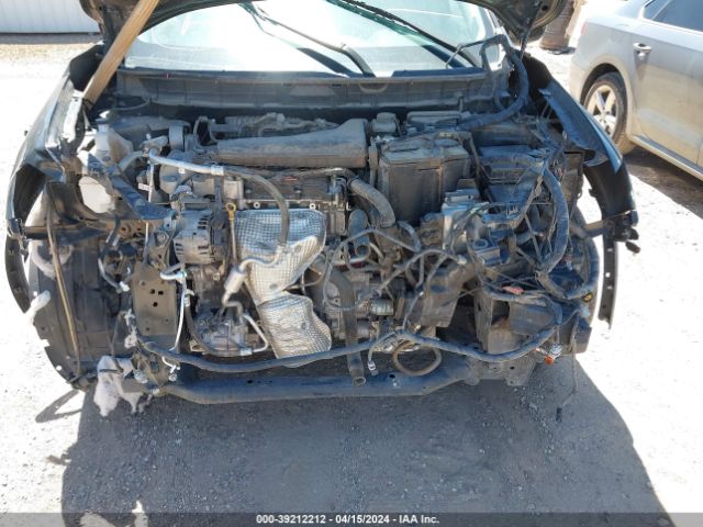 KNMAT2MT5JP506881 Nissan ROGUE SV