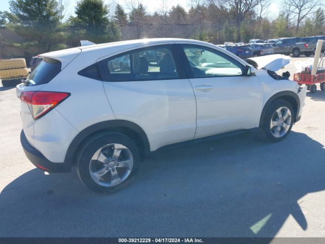 3CZRU6H35NM736878 Honda Hr-v Awd Lx