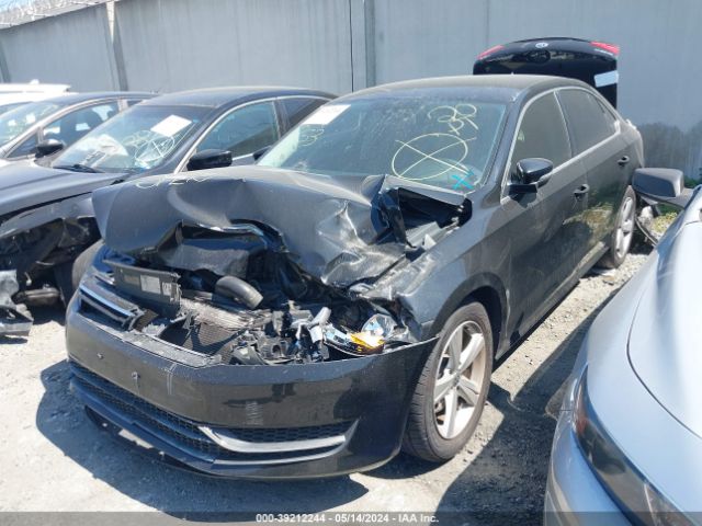 1VWBT7A36FC031288 Volkswagen Passat 1.8t Se