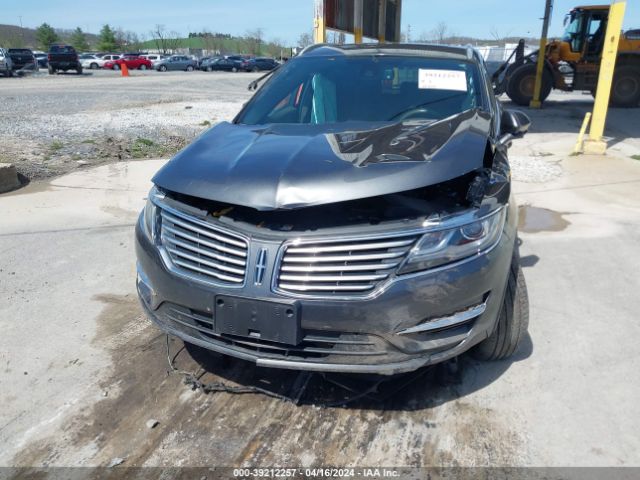 5LMCJ3D90JUL30051 Lincoln Mkc Reserve