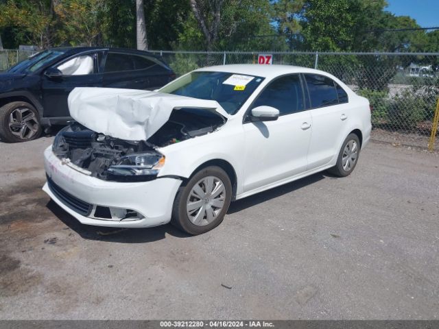 3VWD07AJ5EM407718 Volkswagen Jetta 1.8t Se