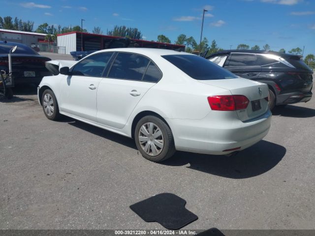 3VWD07AJ5EM407718 Volkswagen Jetta 1.8t Se