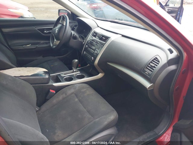 Nissan Altima 2.5 S 2015 1N4AL3AP7FN886523 Image 5