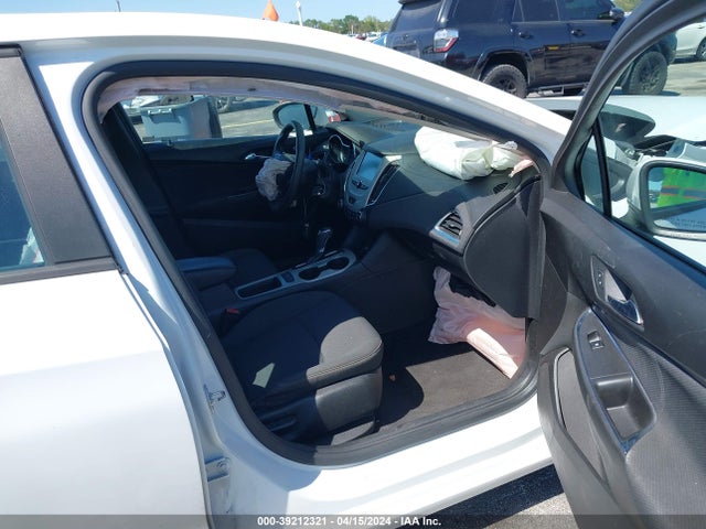 Chevrolet Cruze Ls Auto 2017 1G1BC5SM4H7266727 Image 5