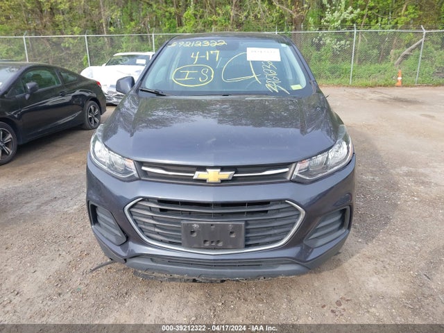 Chevrolet TRAX LS 2019 3GNCJNSB1KL215941 Image 12