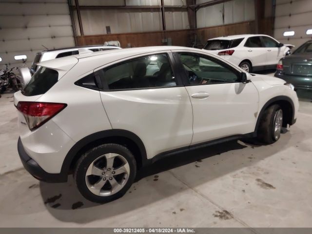 3CZRU6H30NM702671 Honda Hr-v Awd Lx