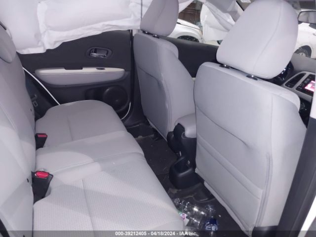 3CZRU6H30NM702671 Honda Hr-v Awd Lx