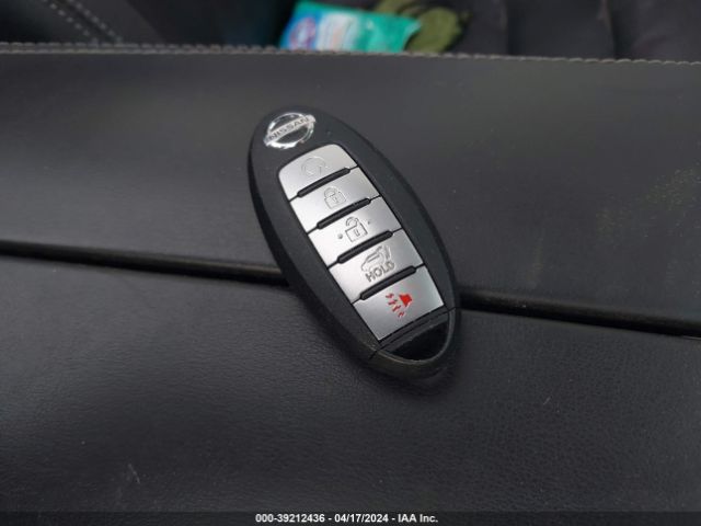 5N1AT3CA9MC718843 Nissan Rogue Sl Fwd