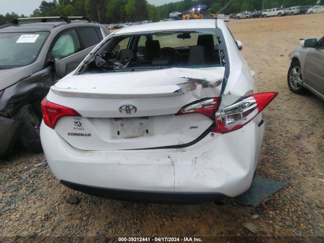 Toyota COROLLA SE 2017 5YFBURHE7HP707504 Image 16
