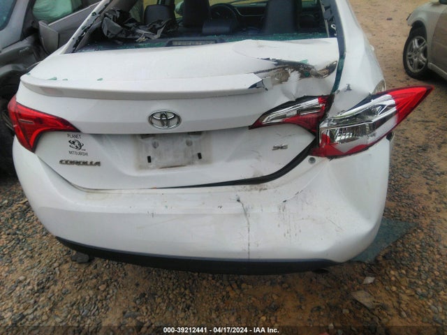 Toyota COROLLA SE 2017 5YFBURHE7HP707504 Image 6