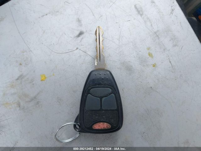 1C3CCBAB1EN205843 Chrysler 200 LX