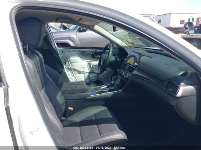 1HGCV1F49NA120395 Honda Accord Sport Special Edition