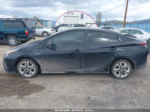 Toyota Prius Four Touring 2016 JTDKARFU3G3508024 Image 14