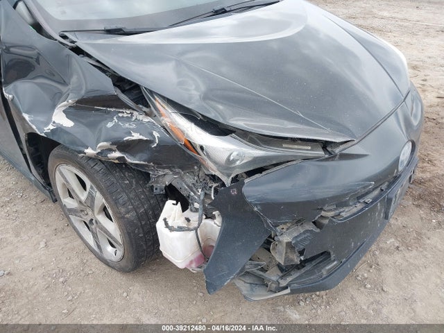 Toyota Prius Four Touring 2016 JTDKARFU3G3508024 Image 6