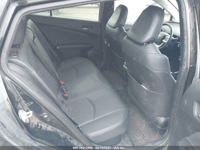 Toyota Prius Four Touring 2016 JTDKARFU3G3508024 Image 8