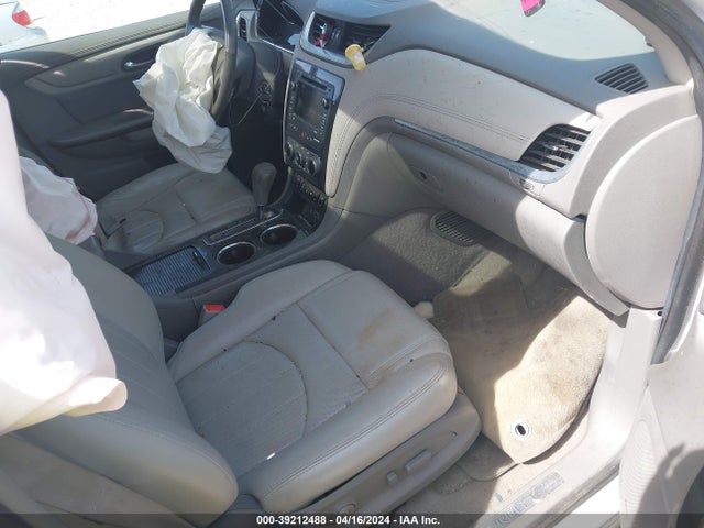 Chevrolet Traverse Premier 2017 1GNKVJKD6HJ109852 Image 5