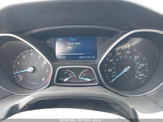 Ford FOCUS SE 2014 1FADP3K23EL227465 Image 7