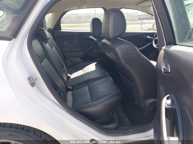 Ford FOCUS SE 2014 1FADP3K23EL227465 Image 8