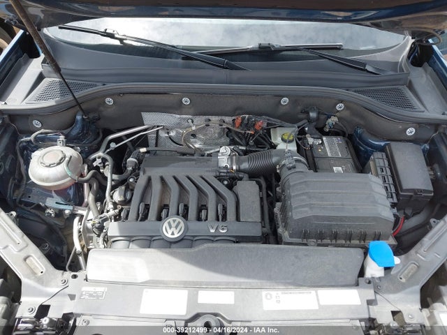 1V21E2CA8LC210370 Volkswagen Atlas Cross Sport 3.6l V6 Se W/technology/3.6l V6 Se W/technology R-line