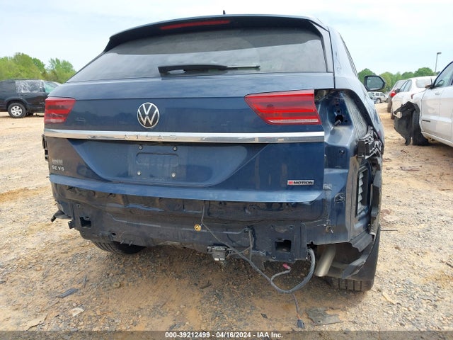 1V21E2CA8LC210370 Volkswagen Atlas Cross Sport 3.6l V6 Se W/technology/3.6l V6 Se W/technology R-line