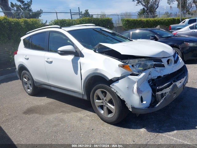 Toyota Rav4 Xle 2015 JTMWFREV0FD064767 Image 1