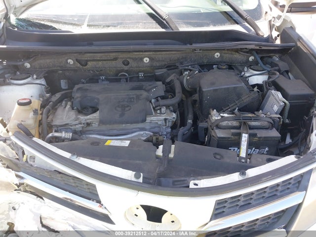 Toyota Rav4 Xle 2015 JTMWFREV0FD064767 Image 10