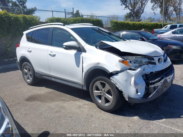 Toyota Rav4 Xle 2015 JTMWFREV0FD064767 Image 13