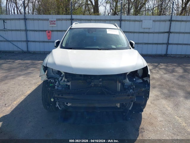 Nissan ROGUE SV 2019 JN8AT2MV3KW378069 Image 13
