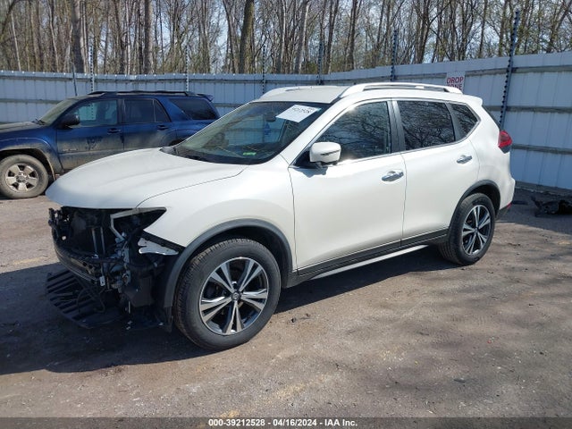 Nissan ROGUE SV 2019 JN8AT2MV3KW378069 Image 2