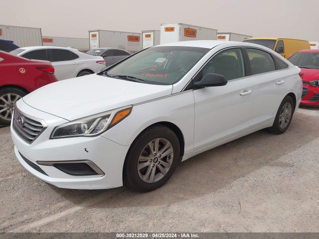 Hyundai Sonata 2016 5NPE24AF3GH412503 Image 2