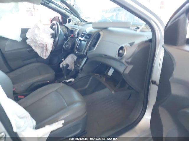 Chevrolet Sonic Ltz Auto 2015 1G1JE6SB0F4123878 Image 5