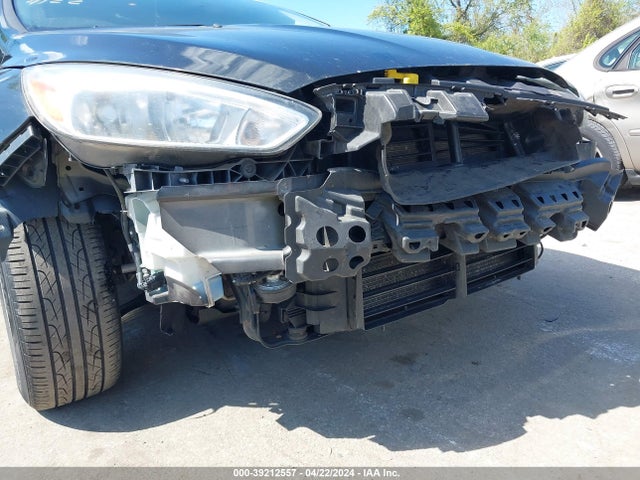 Ford FOCUS SE 2016 1FADP3K28GL344803 Image 6