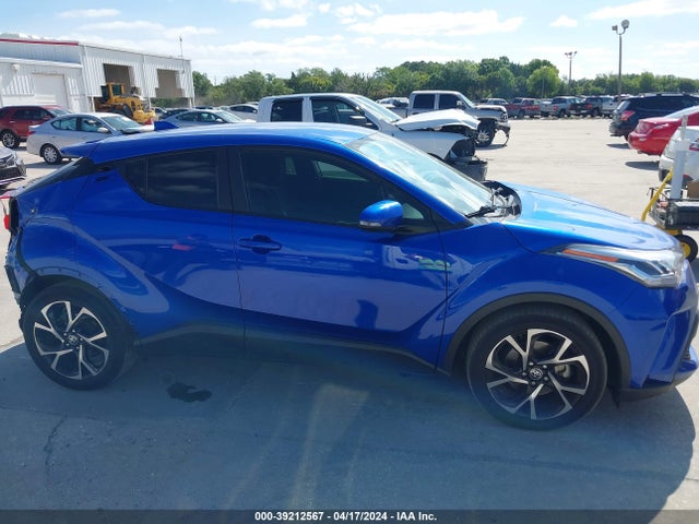 Toyota C-HR XLE 2020 JTNKHMBX4L1087334 Image 14
