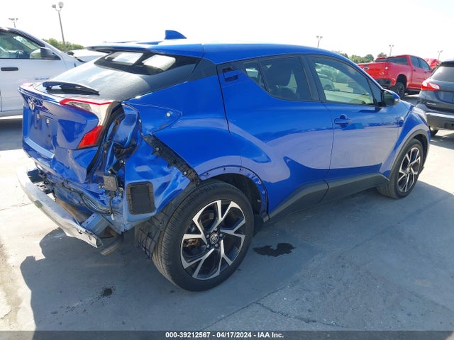 Toyota C-HR XLE 2020 JTNKHMBX4L1087334 Image 4