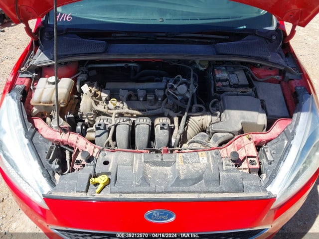 Ford FOCUS SE 2016 1FADP3F29GL325252 Image 10