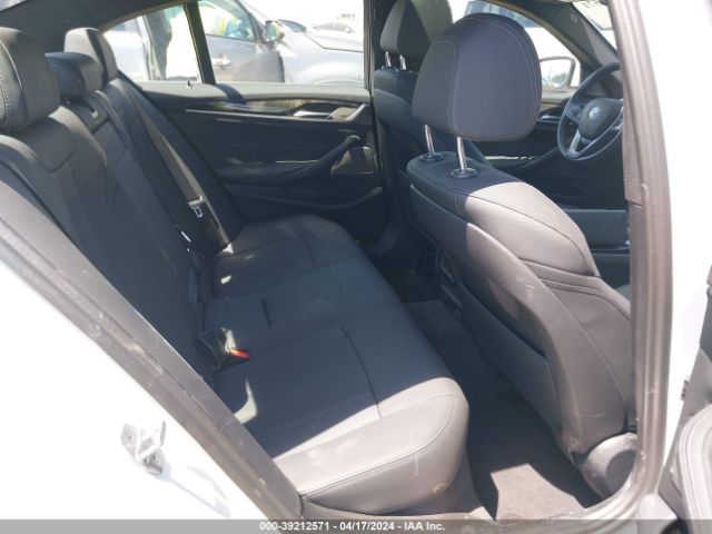 WBA13AG08PCN05779 BMW 530e
