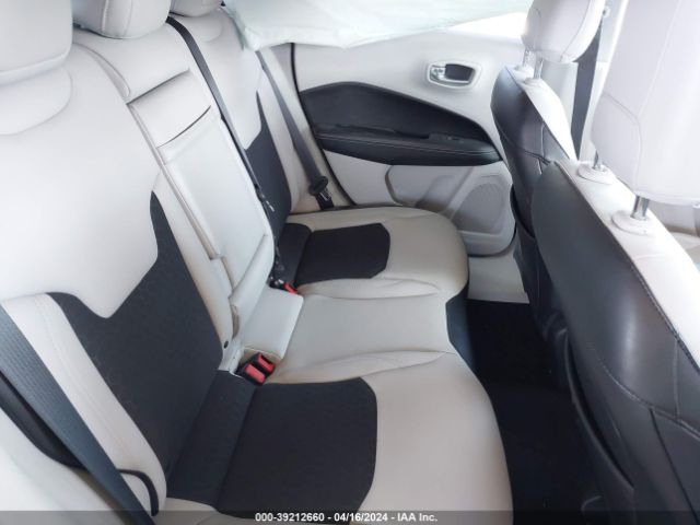 3C4NJCBB2HT668691 Jeep New Compass Latitude Fwd