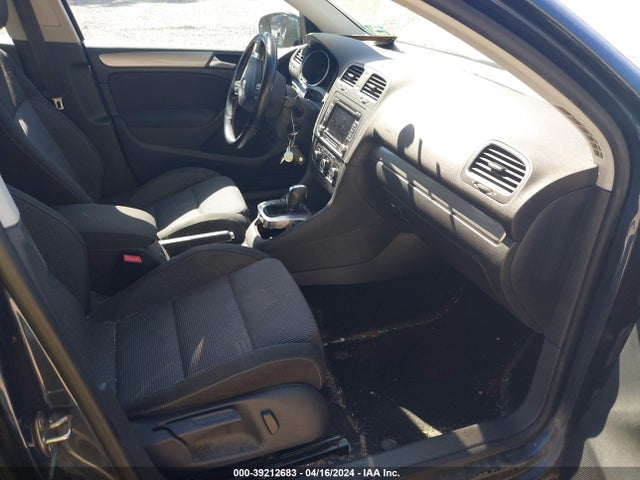 WVWDB7AJ8EW009772 Volkswagen Golf 2.5l