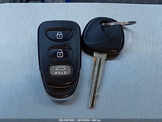 5NPDH4AE8EH507895 Hyundai ELANTRA SE