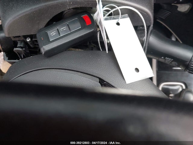 JA4AZ3A37KZ041643 Mitsubishi Outlander Se
