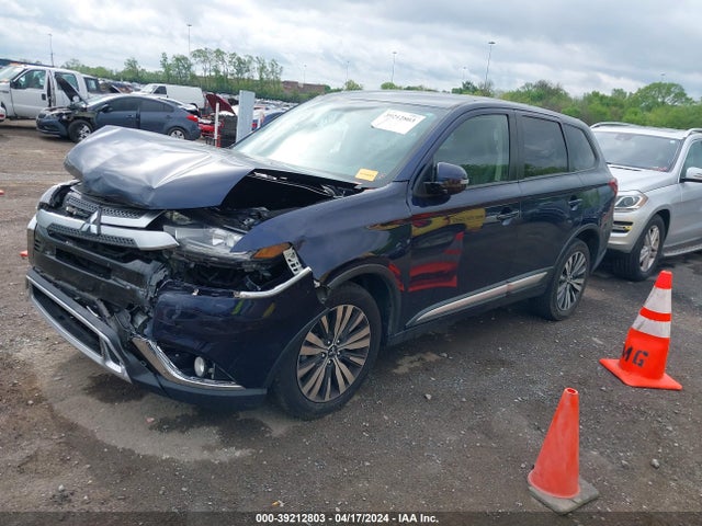 JA4AZ3A37KZ041643 Mitsubishi Outlander Se