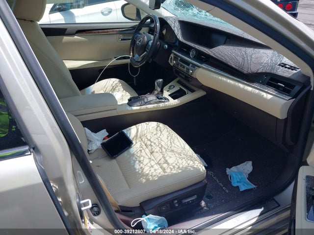 JTHBK1GG2G2239333 Lexus ES 350