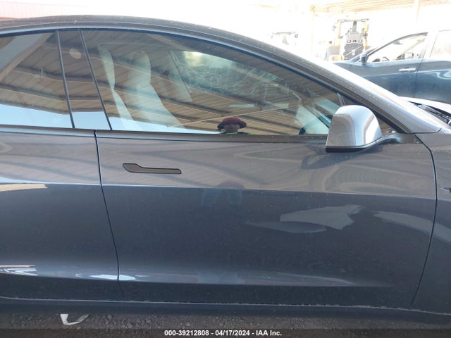 Tesla Model 3 Rear-wheel Drive 2023 5YJ3E1EA1PF584376 Image 12