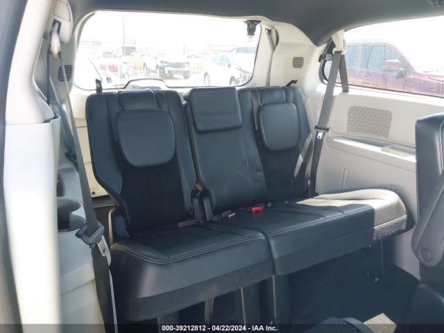 2C4RDGCG8KR511915 Dodge Grand Caravan Sxt
