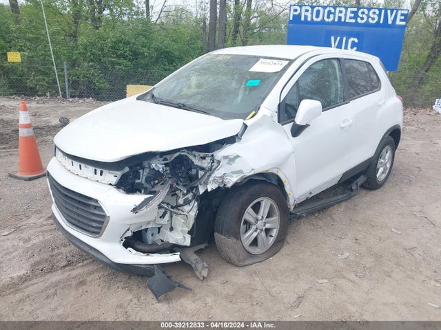 Chevrolet Trax Fwd Ls 2021 KL7CJKSB6MB302307 Image 2