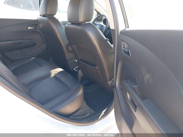 Chevrolet Sonic Premier Auto 2017 1G1JF5SB0H4116844 Image 8