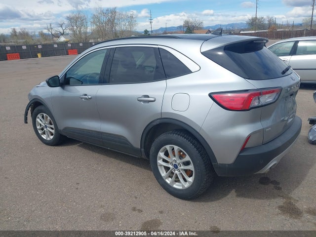 Ford ESCAPE SE 2022 1FMCU9G6XNUA62596 Image 3